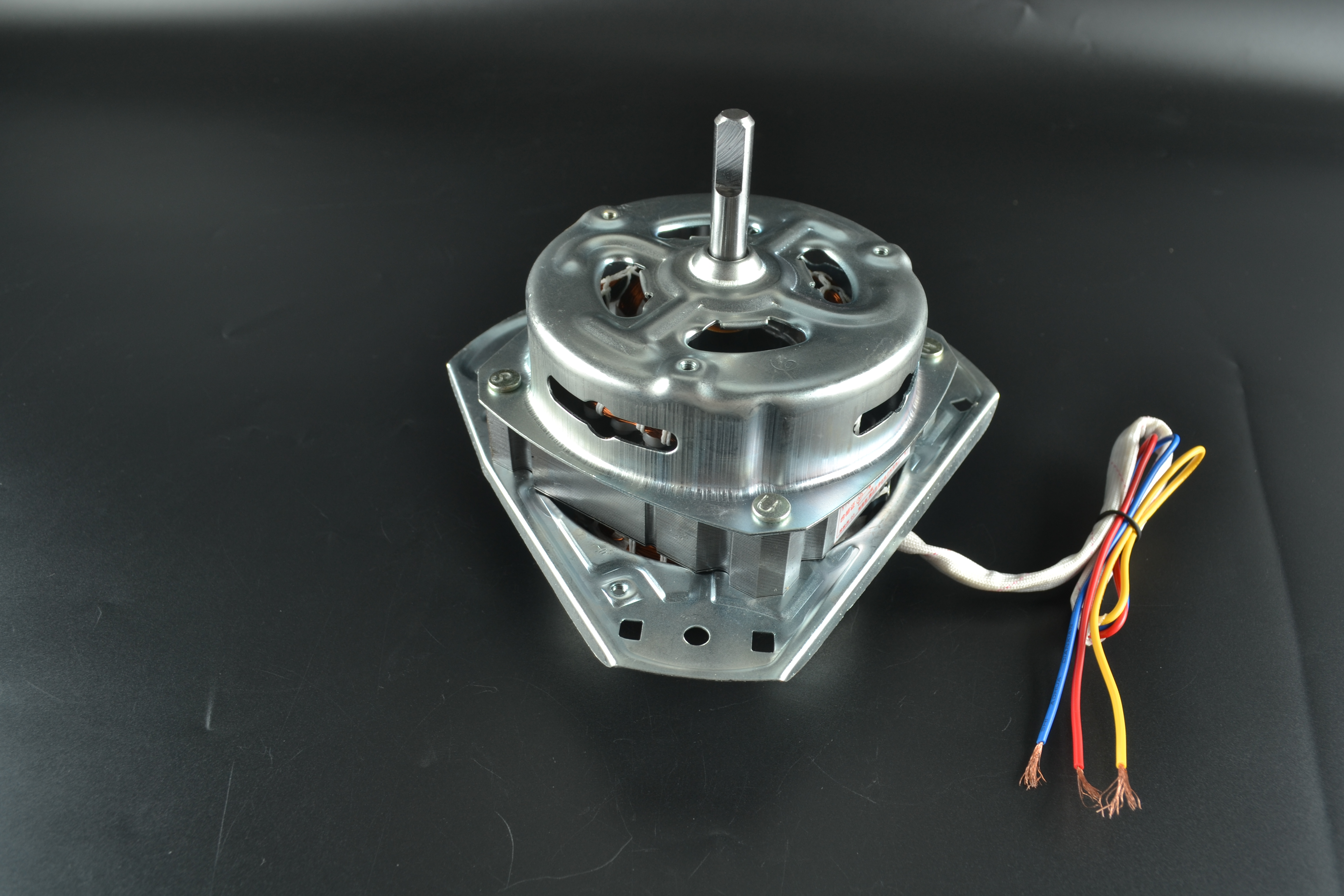 Motor - B03020118